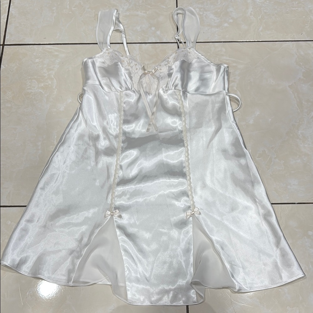 Elegant White Satin Chemise